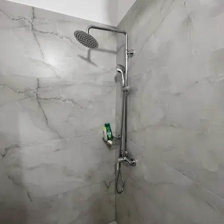 Waves & Views * Durres