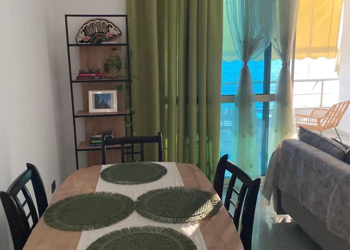 Waves & Views * Durrës